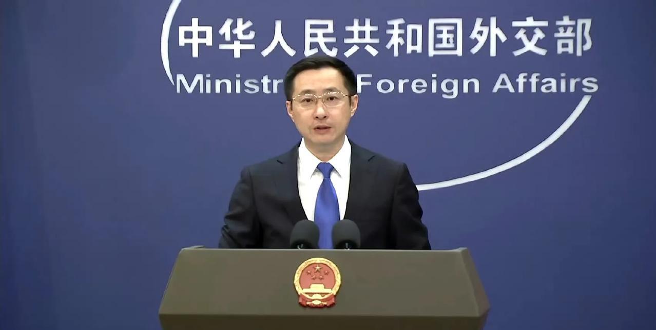 【中方坚定捍卫二战胜利成果】有记者就中方参加俄方举行的纪念苏联伟大卫国战争胜利8