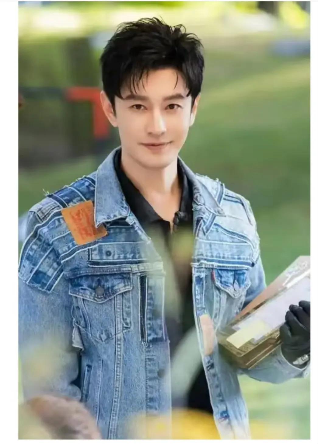 黄晓明生最近火爆新闻黄晓明再次印证了沉下心打磨角色的重要性，他为演《阳光