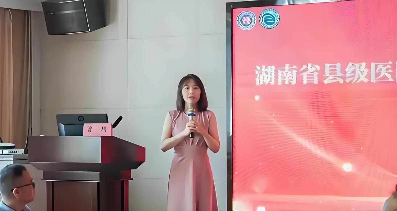 @豆包这两天，网上盛传曾医生已于6月23日回归原来医院复诊了(图二)，豆包也说
