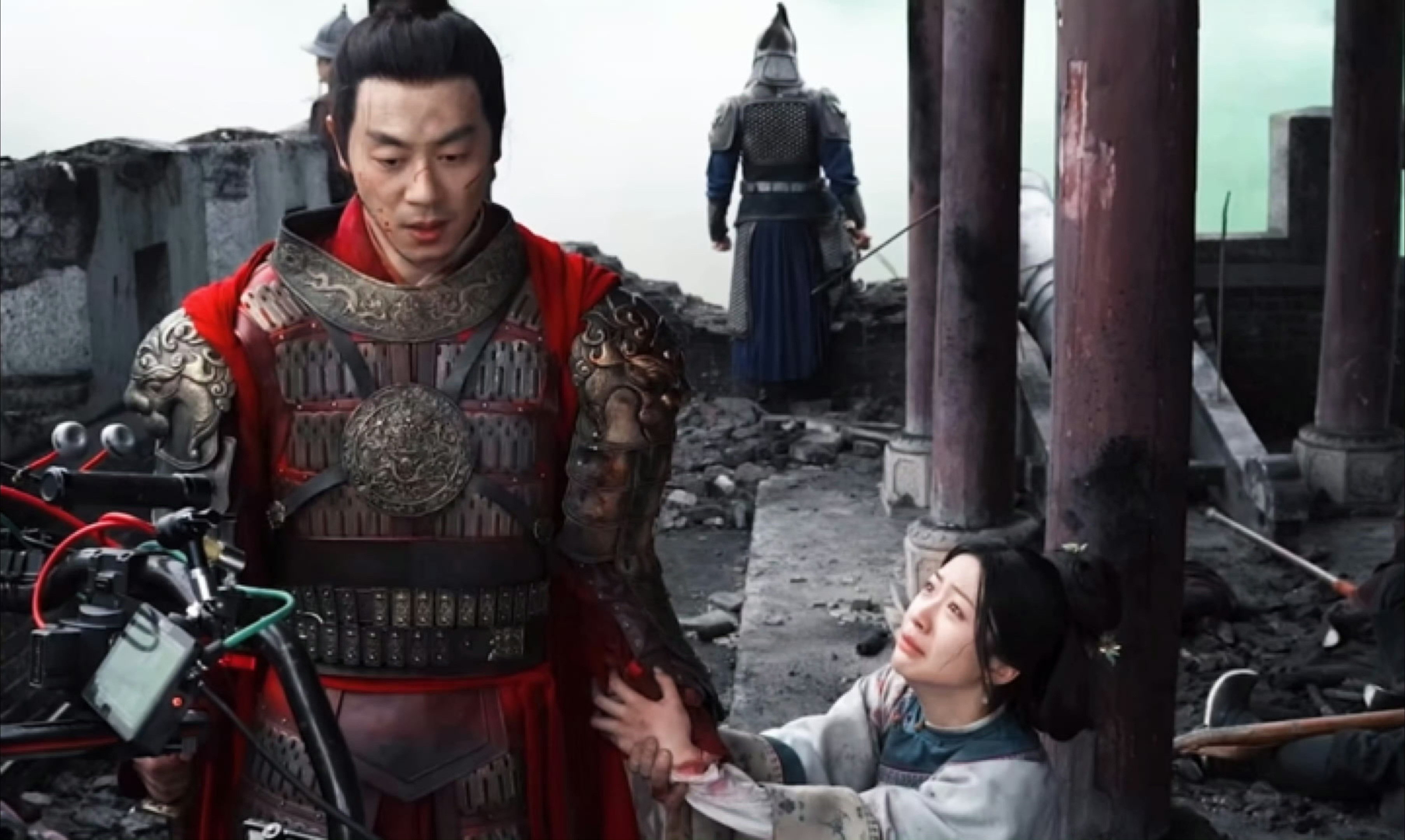 你不能把我点亮了自己一走了之“菩萨不会救我的”“我会”故事的开始李成说自己是不