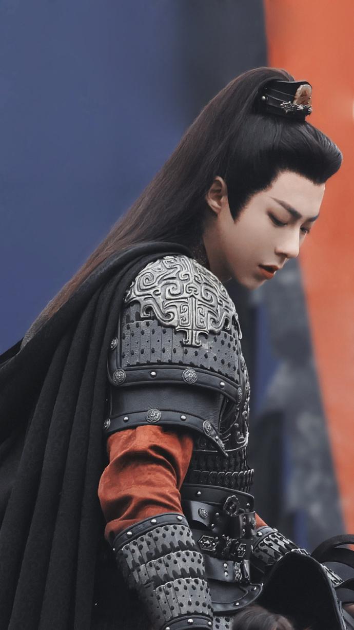 为什么那么多人说刘宇宁“古装丑男”？难道现在演戏只看脸了吗？刘宇宁最近主演的