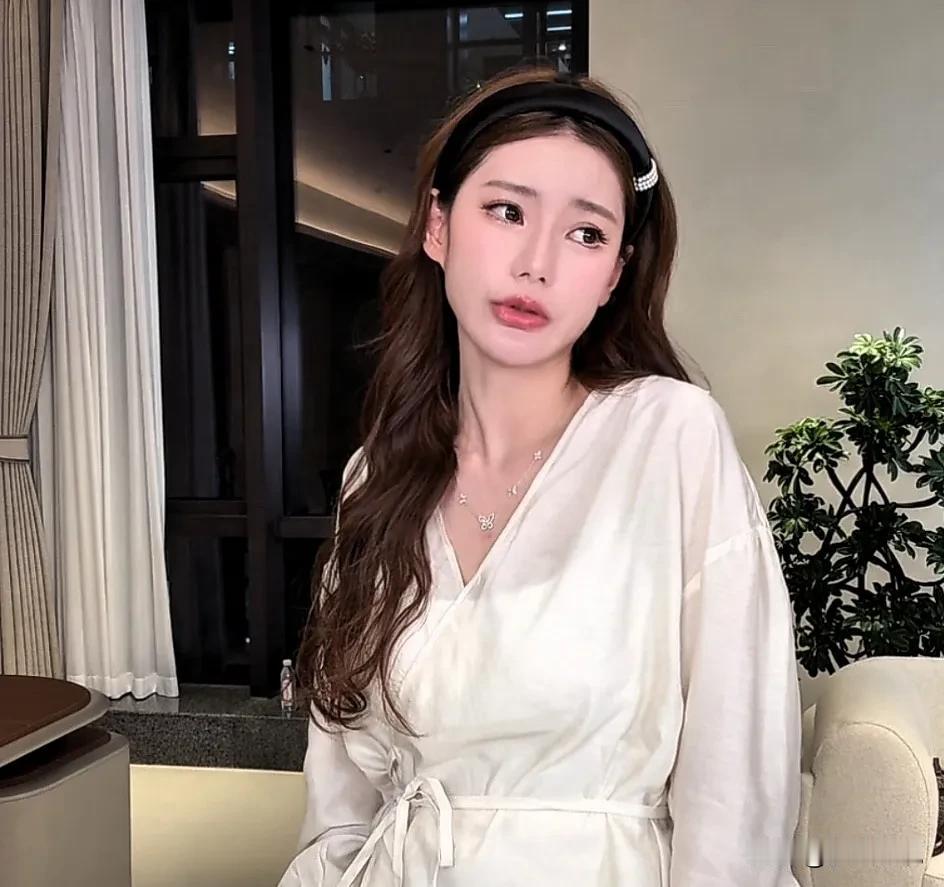 妈妈给娃安排暑假：草原北京夏令营后还要去巴厘岛玩水莜梅最近跟朋友说要带玥儿姐弟