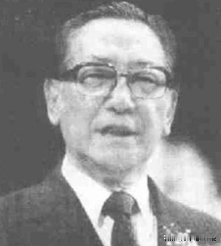 1997年，蒋纬国去世的消息轰动了全台湾，但是并不是因为他的死讯，而是因为他的遗