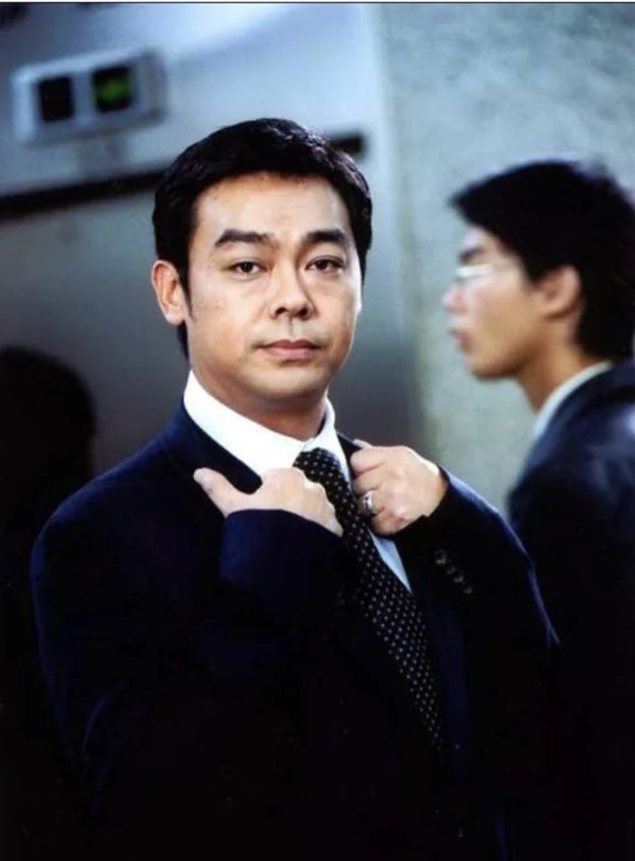 刘青云：不是靓仔，却把香港男人演得入木三分