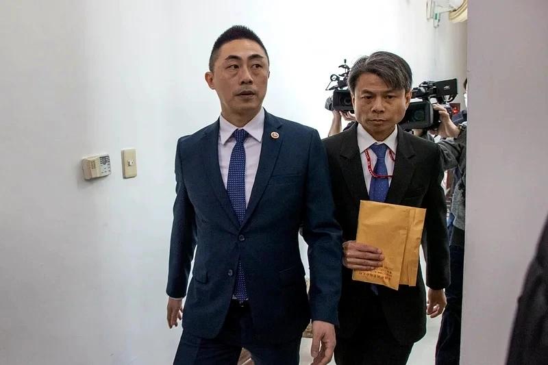 司法追杀！国民党民代陈雪生被控贪污，其办公室被搜索中国国民党民代陈雪生被控违反