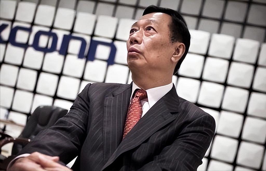 富士康创始人郭台铭:只要不提“一中”,台湾岛内就有大麻烦了!富士康创始人郭台铭曾