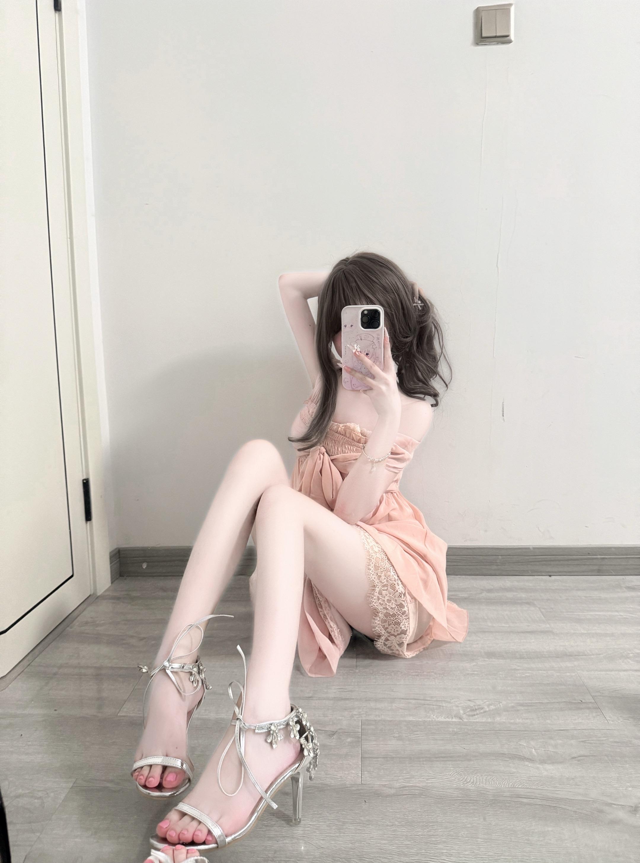 拉黑我又偷窥我，你真的很丢人