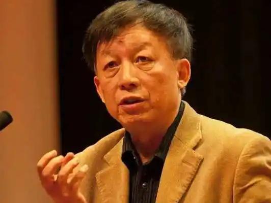 易中天说：“读懂历史不忍细看，你会发现一个可怕的真相，好人其实并没有好报，坏人也