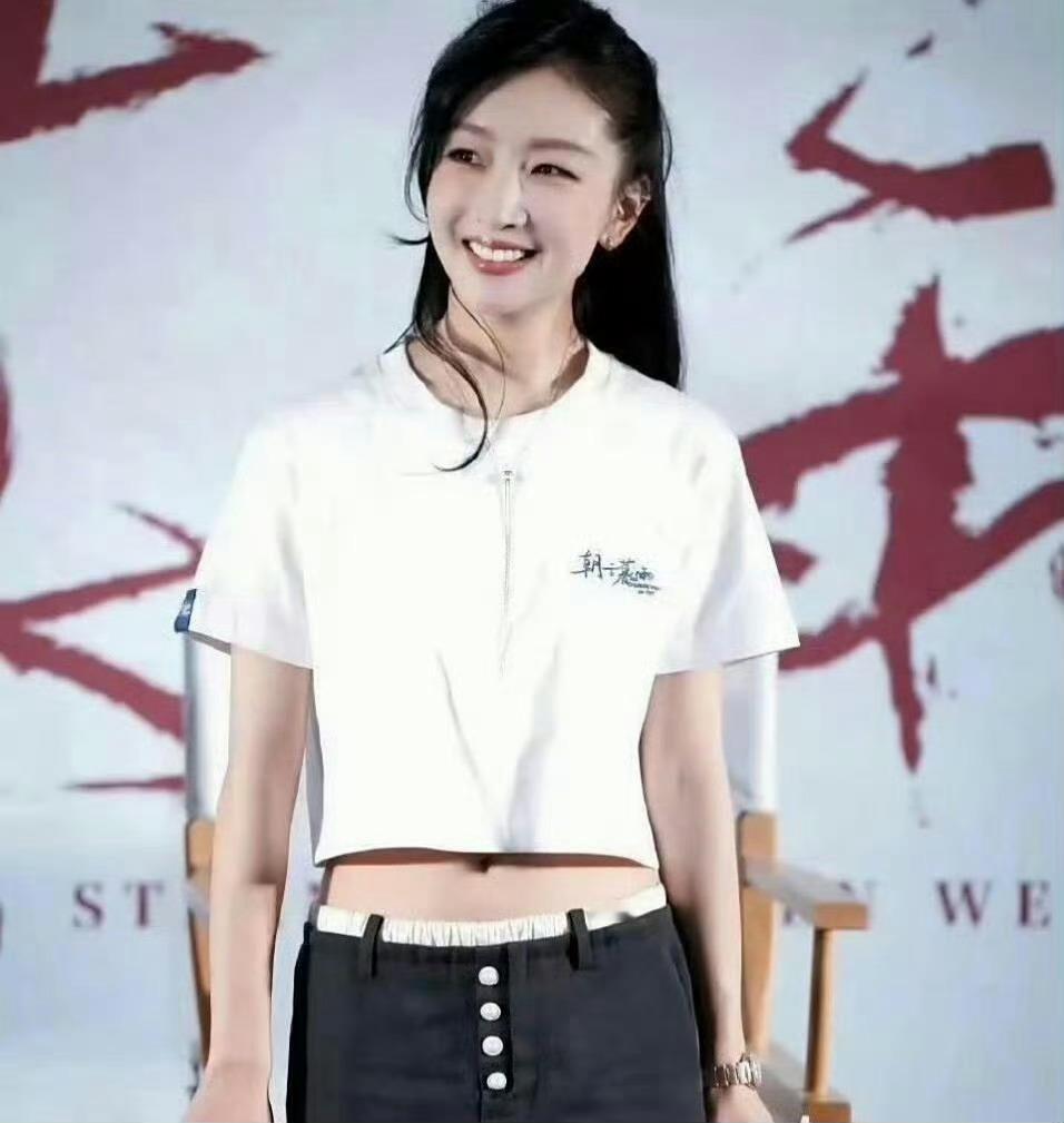 周冬雨这是长开了吧，变得越来越美了