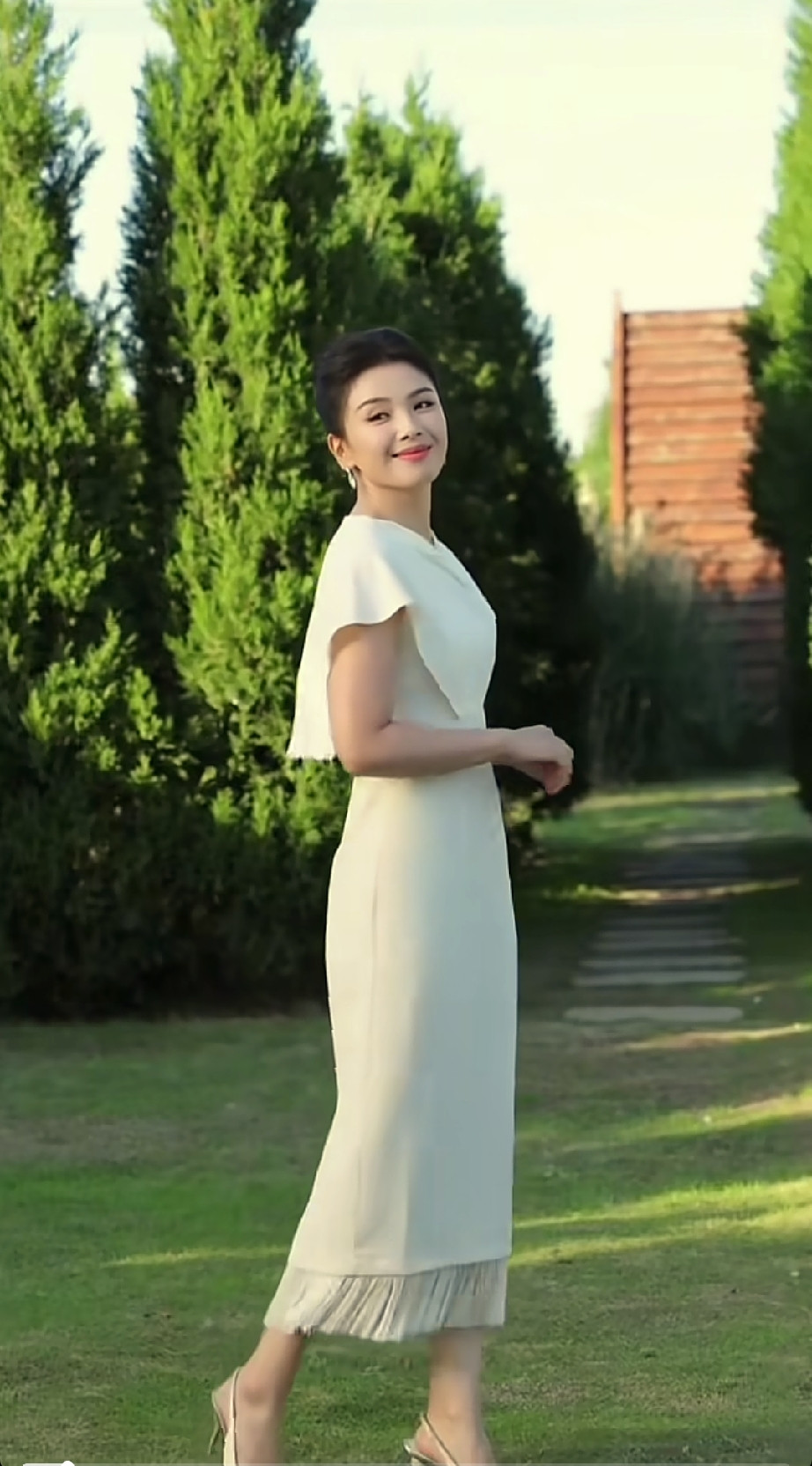 作者加速成长计划影视明星刘涛，中国内地女演员、主持人、歌手。自出道以来，塑造了许多经典角色，《天龙八