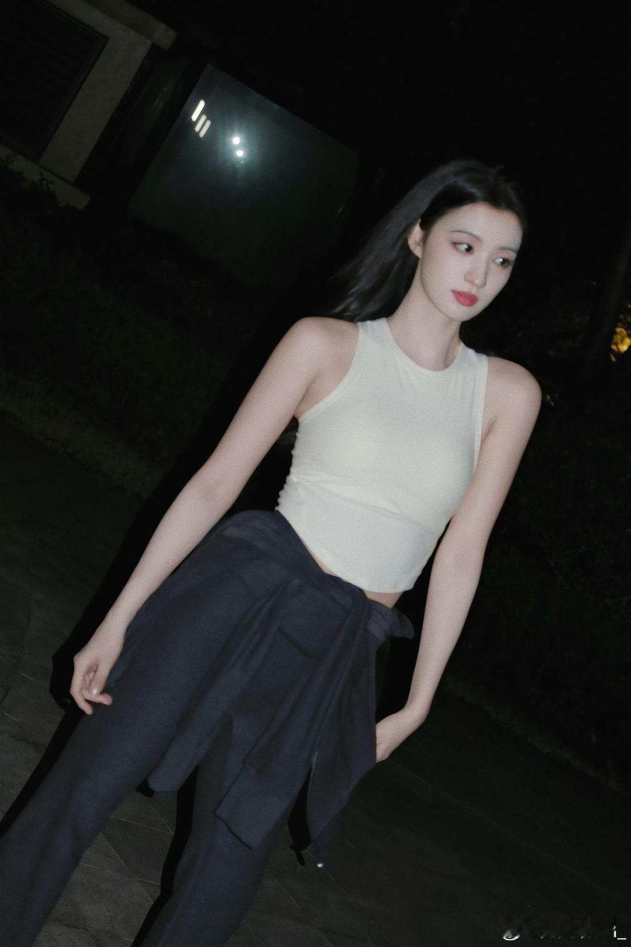 “我心慕于你，如鹿归于林野，如暖阳般爱你。”@-王楚然-​​​