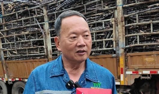 助蔗农第一名全国最暖糖厂老板陈耀。广西甘蔗滞销、蔗农被迫千里迢迢拉货到广东化州