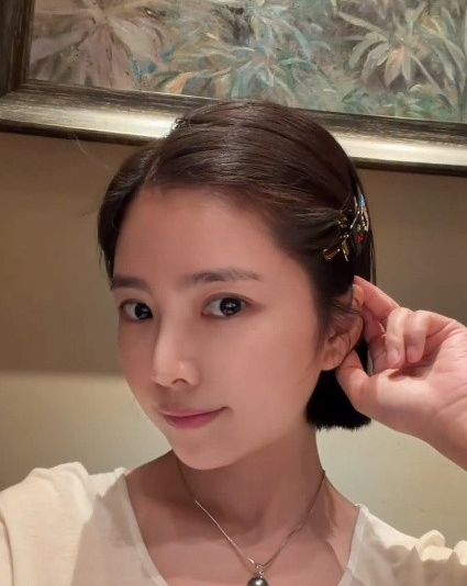 杜淳的老婆王灿高调发文一句反问，字里行间都是不容置疑，硬刚了那些“婆媳不和”的