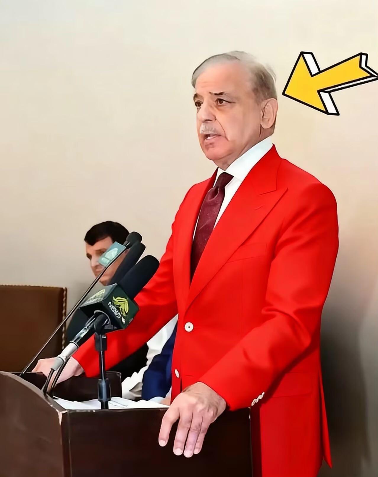 巴基斯坦总理近几日提出“只要无偿援助，不要贷款”的想法。巴基斯坦认为自己是中国的