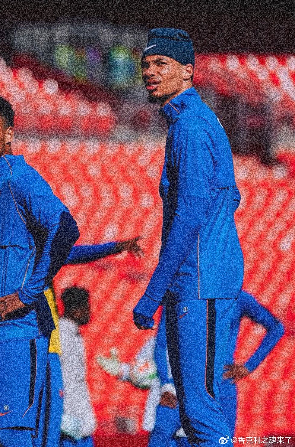 🇫🇷法国3-1哥伦比亚🇨🇴‏埃基蒂克第63分钟替补登场✅‏科