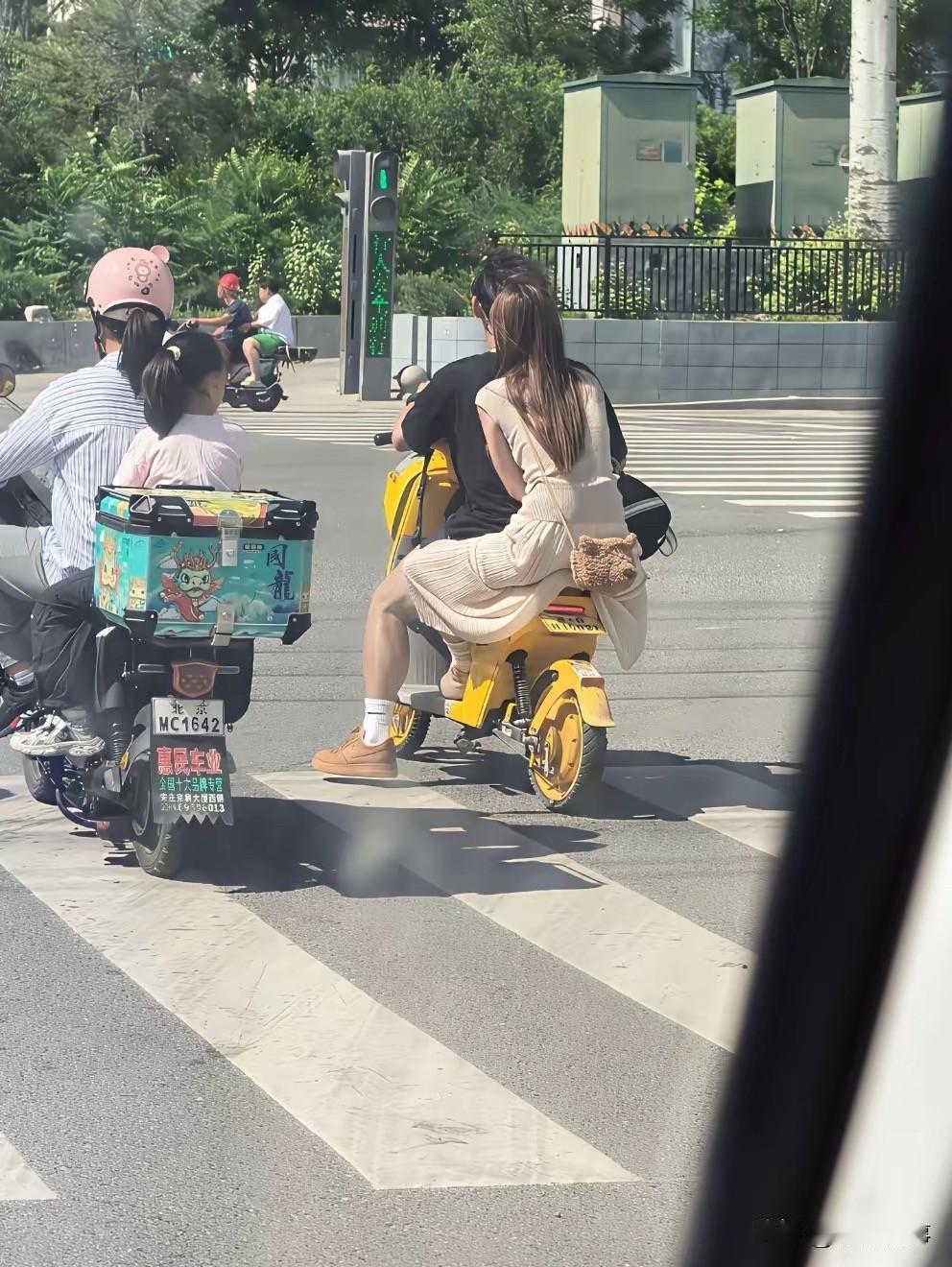 这拍摄水平是有多高[捂脸哭][捂脸哭][捂脸哭]