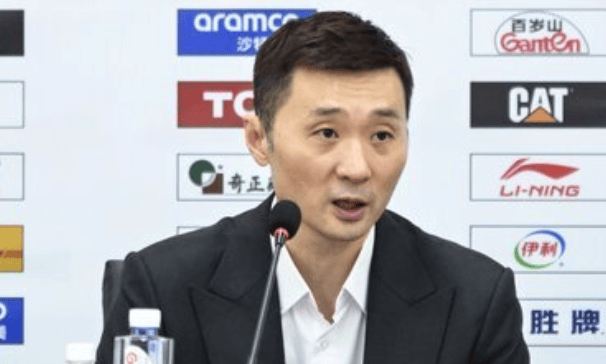 刘炜: 赛前跟球员沟通比较明确, 但是从一开始失误太多了