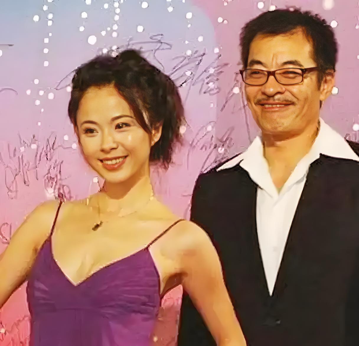 1998年，41岁的刘威爱上了18岁的杨若兮，两人同居了9年。然而，刘威在一次出