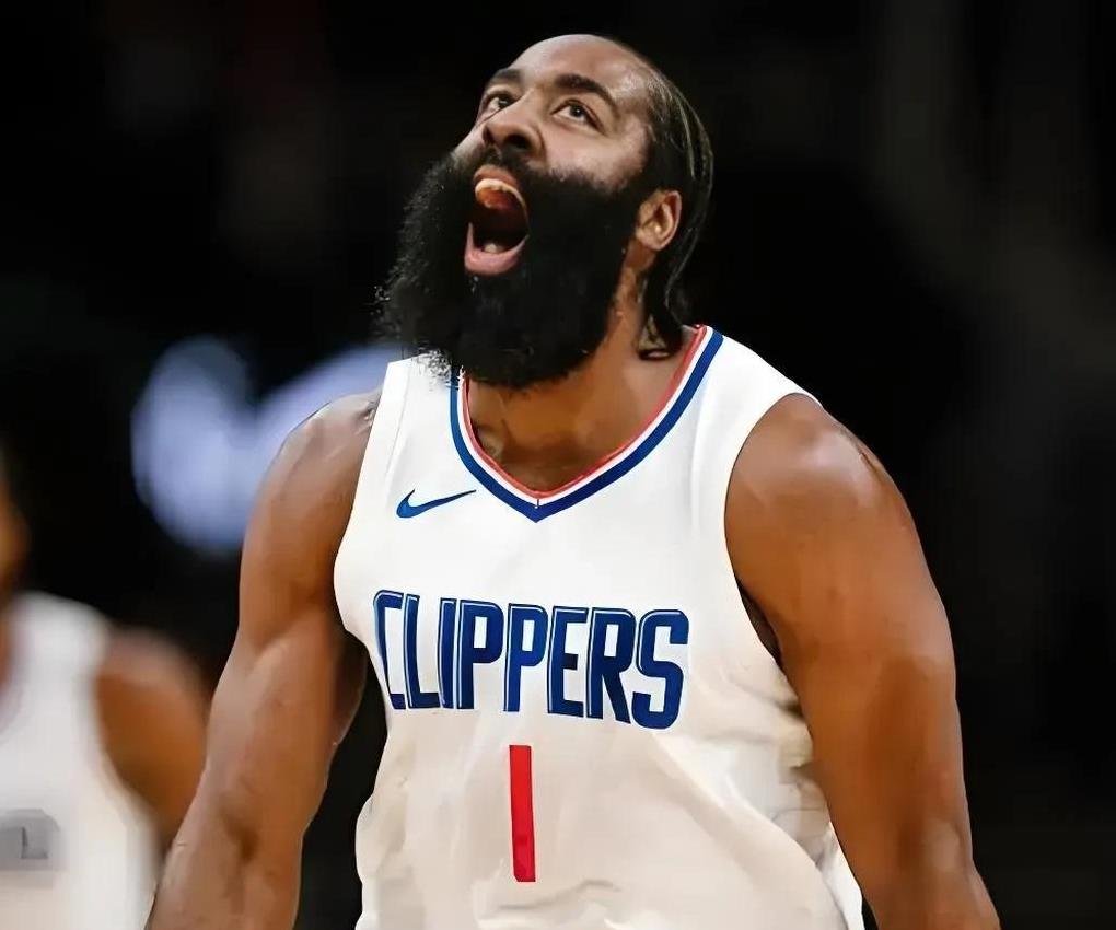36岁涨薪第一人！36岁在NBA里已经属于老将了，大多数球员在这个年龄就已经退