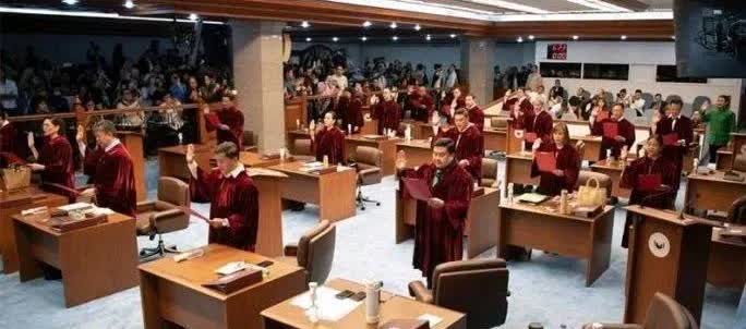 菲律宾媒体消息，参议院定于8月6日投票决定是否继续推进副总统萨拉·杜特尔特的弹劾