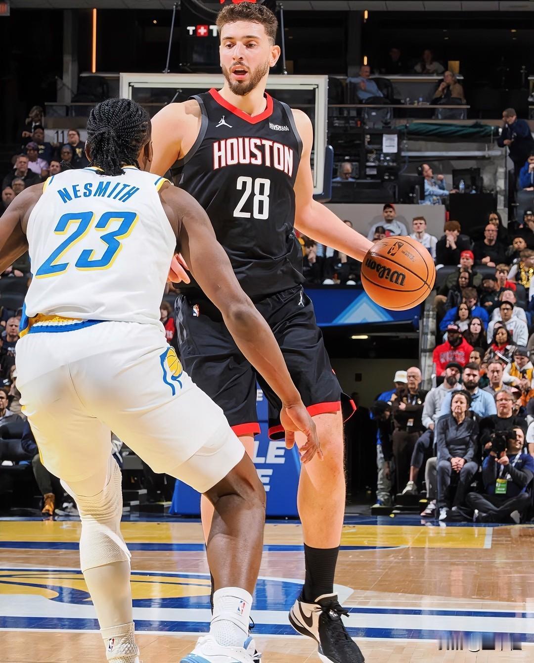 火箭险胜步行者，挑几个球员聊聊。1，申京。杜兰特不打，本场产量扛的可以，篮下