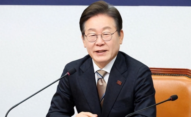 韩国在野党李在明表示：尊重党对弹劾大法官的判断，我会说服民众