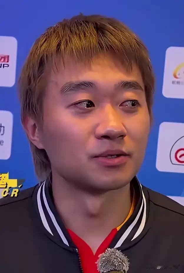 记者说了什么？把赵子豪整破防了！记者问:子豪，已经打了四届全运会了，从男团最小