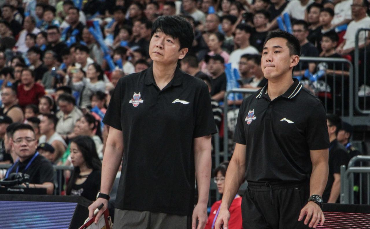 山东队的四连胜真的稳了？山西队注定会迎来三连败？在接下来的这场遭遇战中，邱彪就将