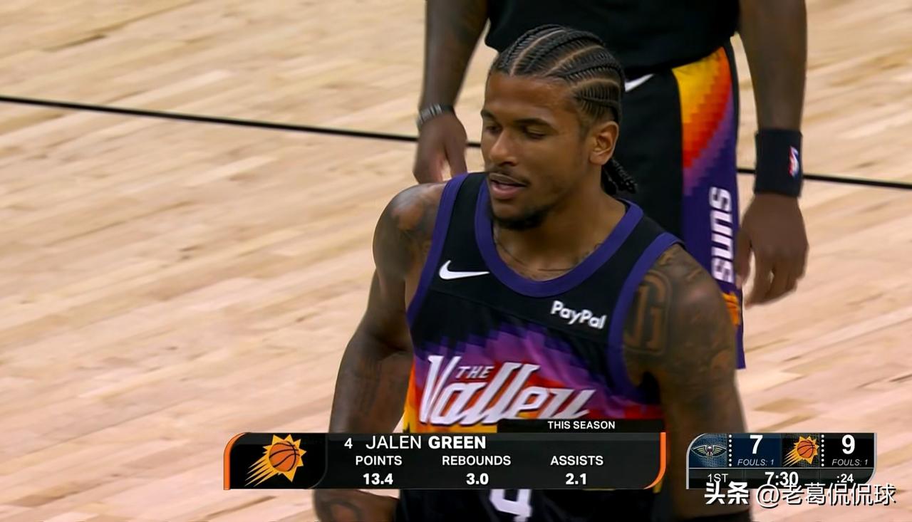 太阳超级后卫杰伦-格林的状态真是太喜人了！在今天太阳主场以118：116险胜鹈鹕