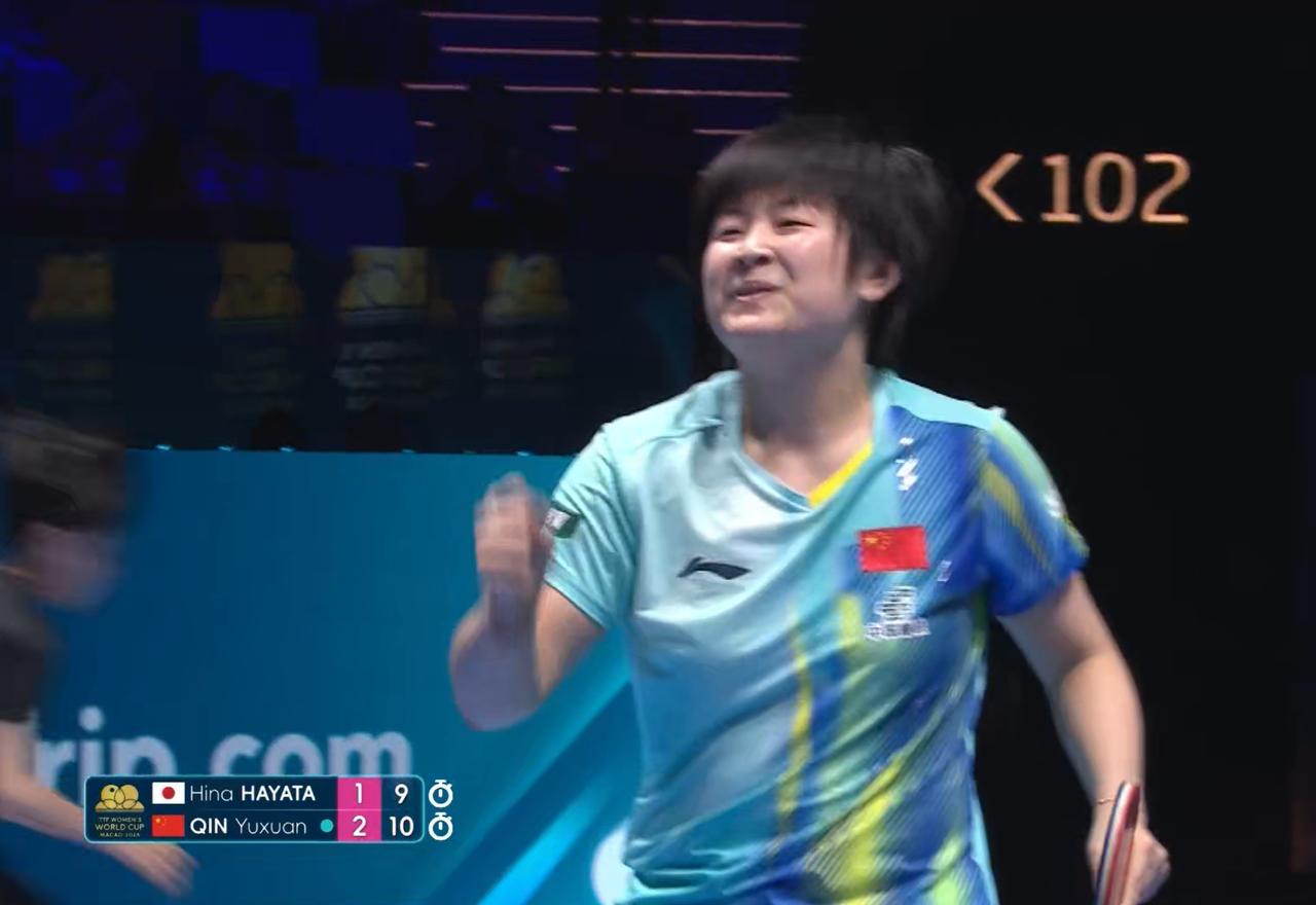 你吼？我也吼！连丢两局的早田希娜疯狂反扑，通过坚定的搏杀追回一局，每一分都在嘶吼