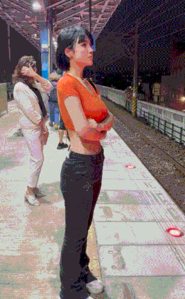 还挺自觉