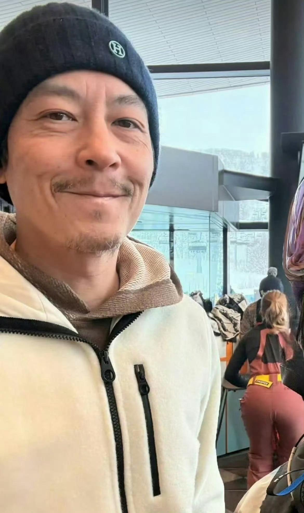 陈冠希怎么老成这样了天呐‼️陈冠希怎么老成这样了，谁敢信他才45岁啊