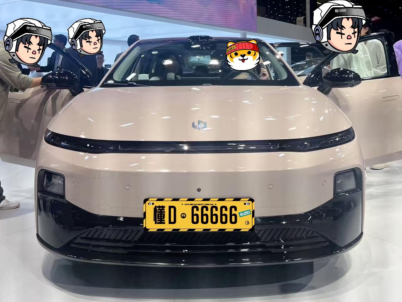零跑b01●价格预测11.28-14.88新车体验零跑B01的车身尺寸方