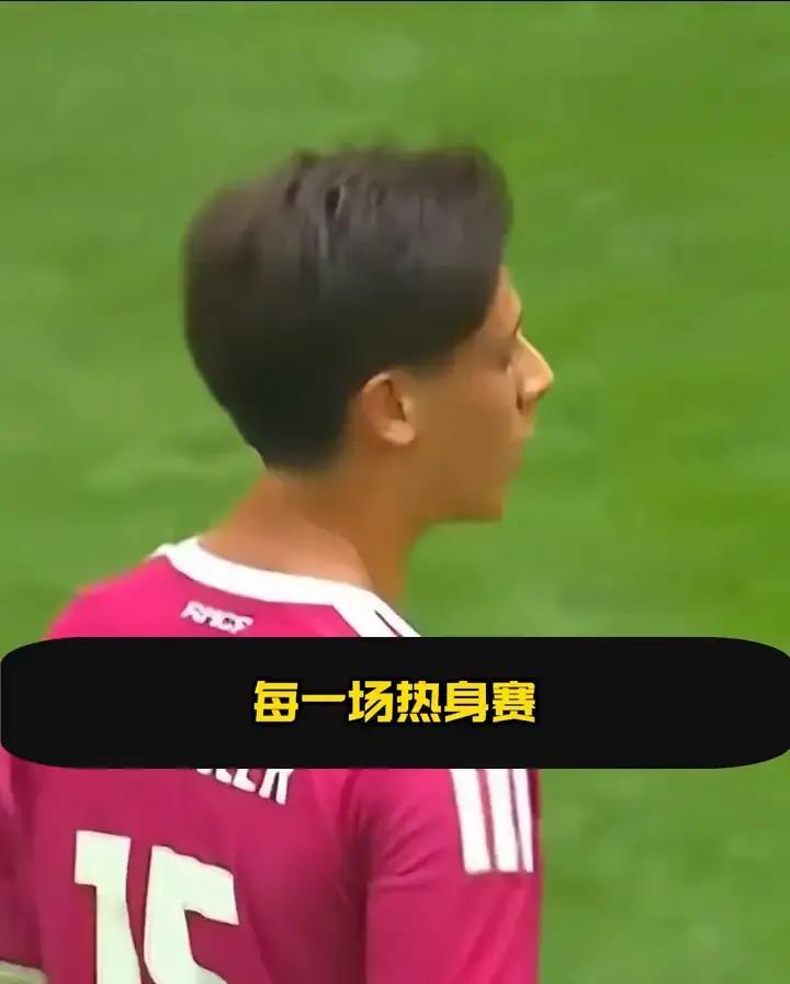 贝林厄姆在皇马的主力位置，可能真要遇到硬仗了世界杯时，他还是英格兰最耀眼的那个人，进球和表现都让人眼