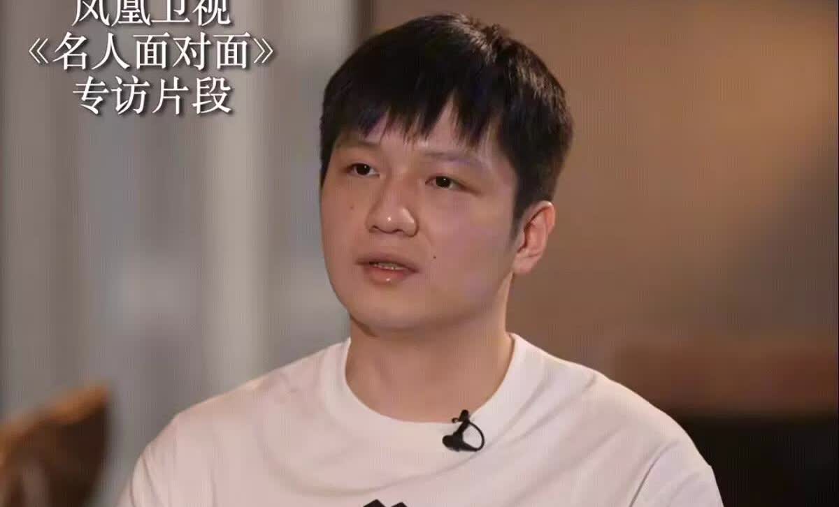 再次验证多读书真的有用不信你看樊振东面对名人面对面采访，他短短几句话，就