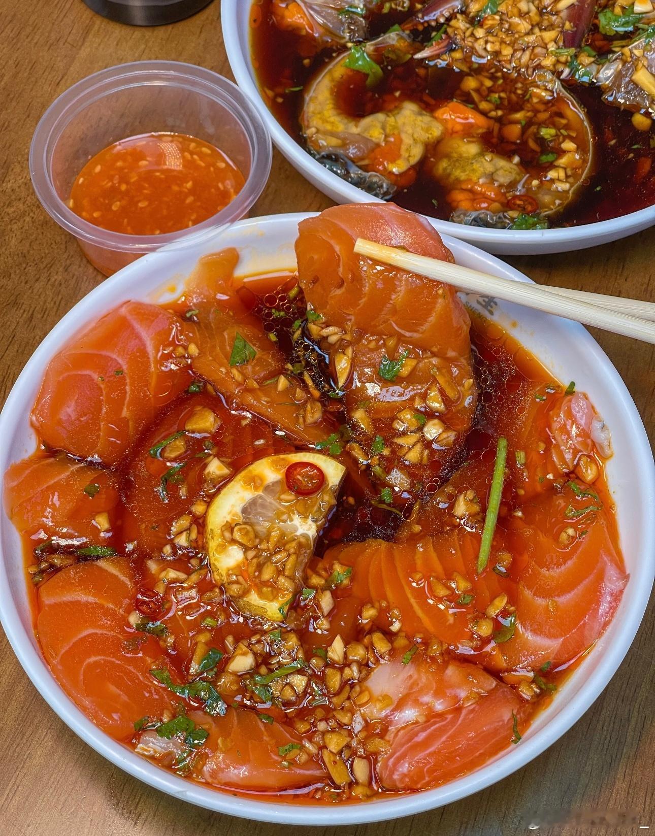 今天想写一封给潮汕美食的“情书”，而收件人，我想郑重地填上——潮汕生腌。潮汕的县