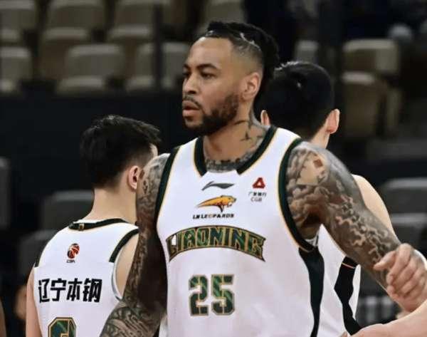 广东男篮惨遭18分逆转，辽宁翻盘广东男篮这支球队，向来是CBA常规赛的"压舱