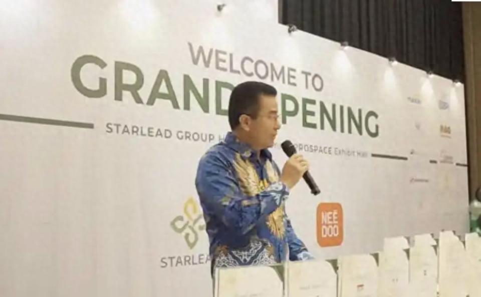 🐒欠200亿消失8年，金立创始人躲去印尼卖家具：身边全是当年的老部下。 2