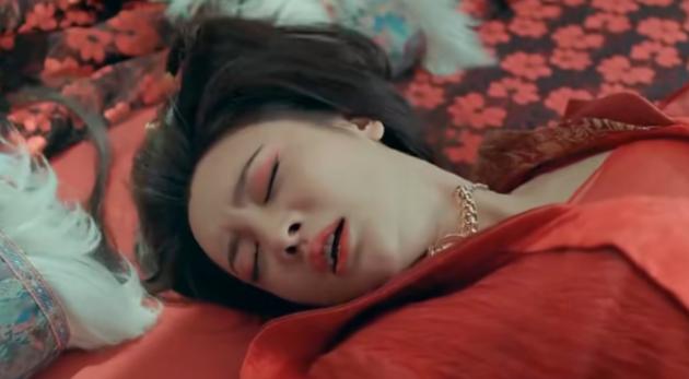 1627年，才女翁孺安被磔杀于家中，凶手手段极为酷烈，尸身割裂破碎，场面惨不忍睹