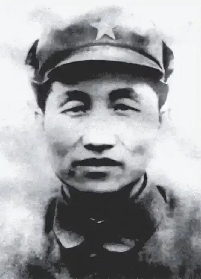 1978年，民政部部长程子华刚刚下班，回到家中，得知：“1位红军时期的老部下登门