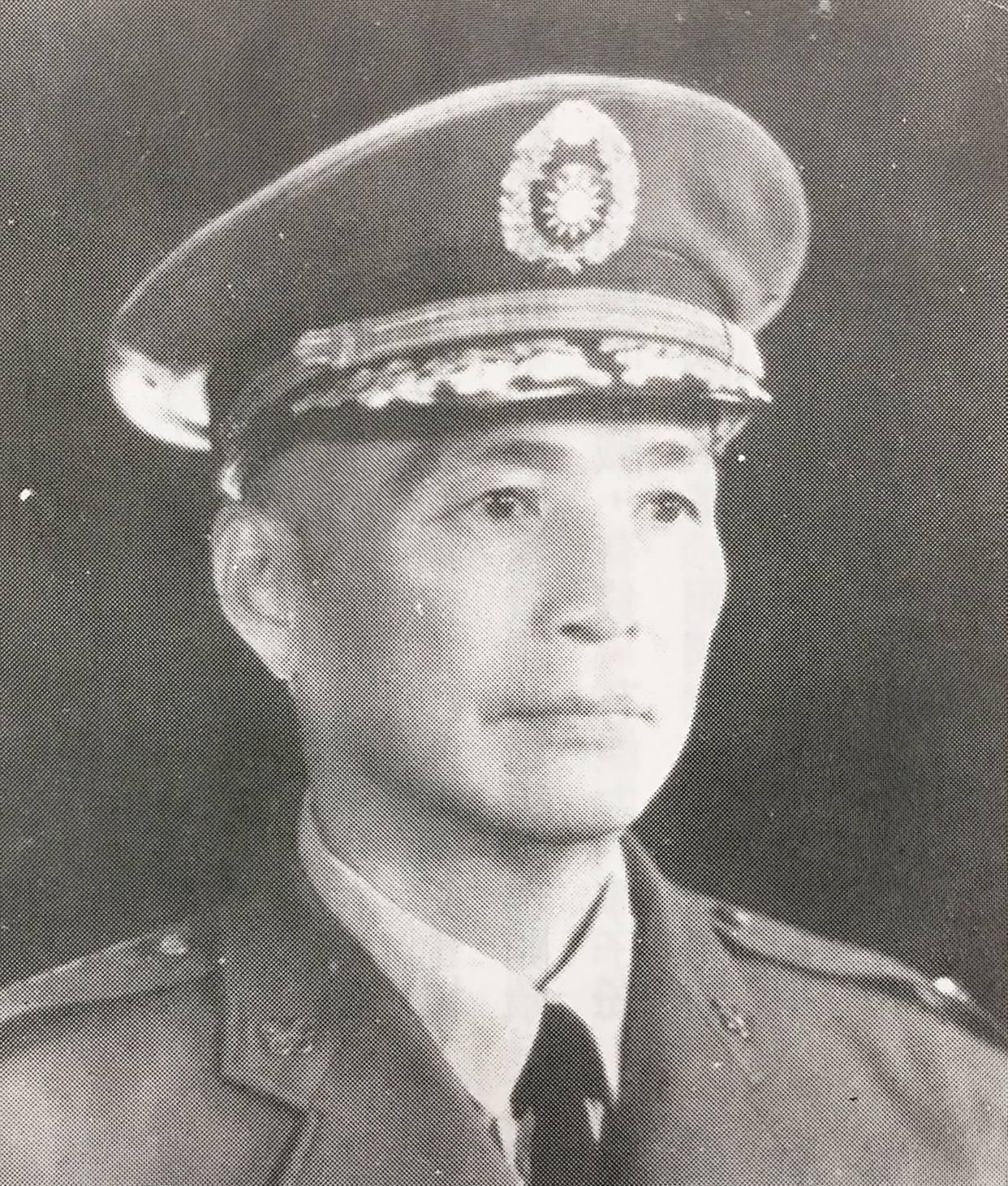 大叛徒蔡孝乾icon，原名蔡乾，据说他还有个双胞胎弟弟叫蔡坤。说来讽刺，他名字中