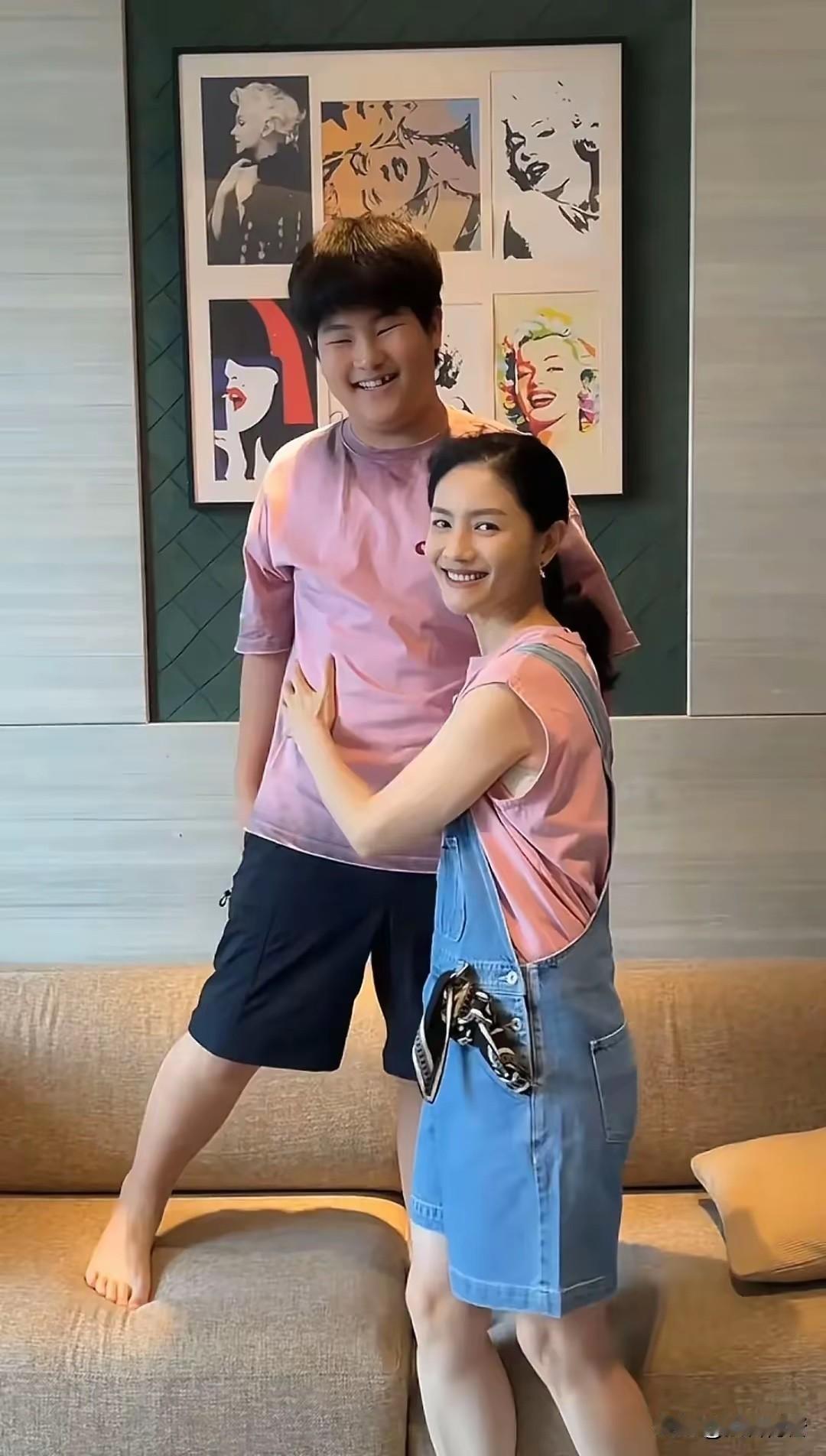 沙溢胡可，冲上热搜！6月27日，47岁的沙溢，冲上热搜，这一次，不是和胡可秀