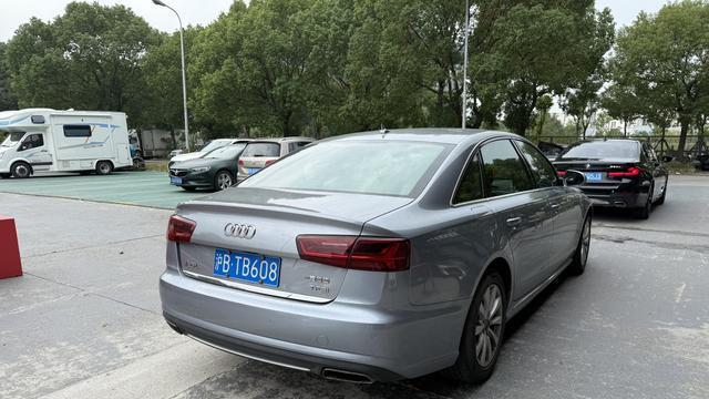 奥迪A6L:2017款TFSI技术型,13万出头体验C级轿车!