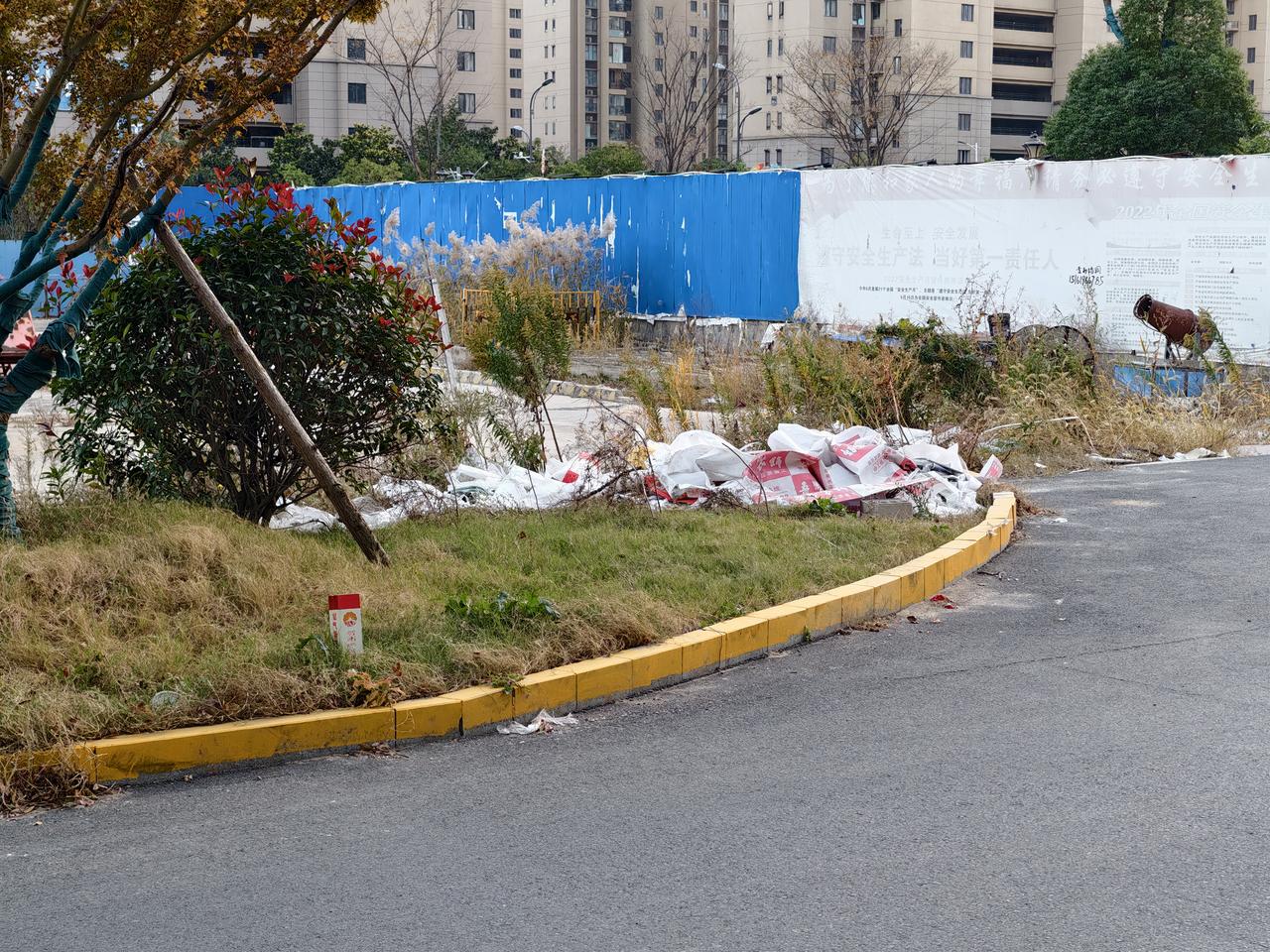 今天是金碧物业走后的第28天。时间如流水，匆匆而过，转眼间都快一个月了。本以