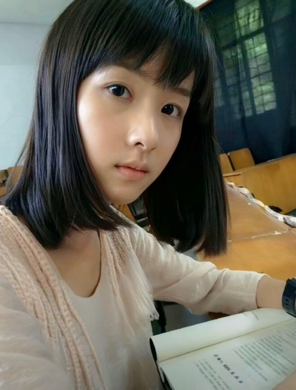 ⭐⭐“成为陈都灵是我少女时期的英雄主义”