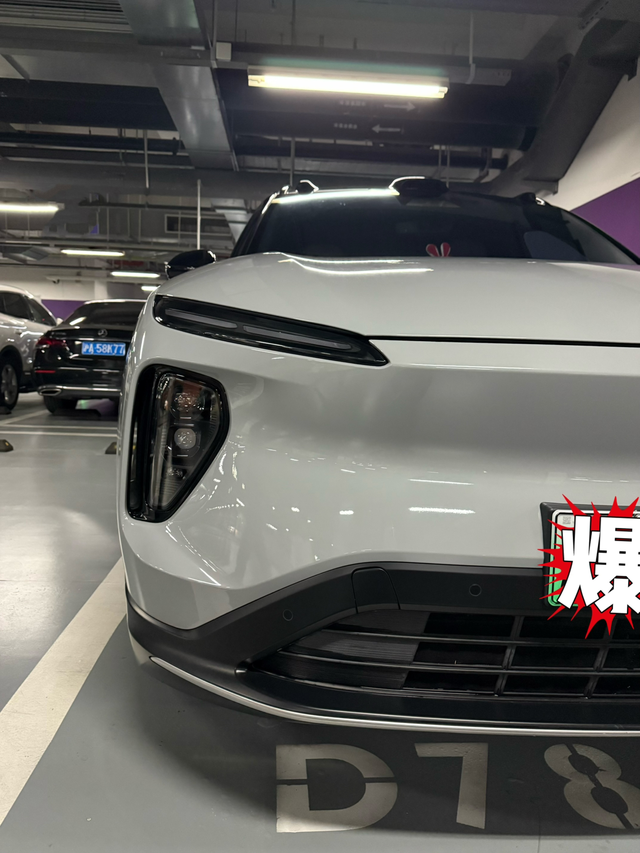 我的用车总结作为一枚开蔚来ES6一年半的女车主，掏心窝子聊聊当时买车的纠结到现