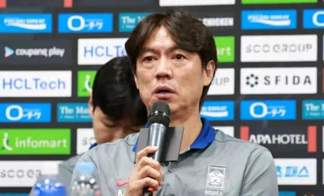 东亚杯中国和日本比赛结束后，日韩主教练通电话！洪明莆：老哥，你们怎么才进中国队