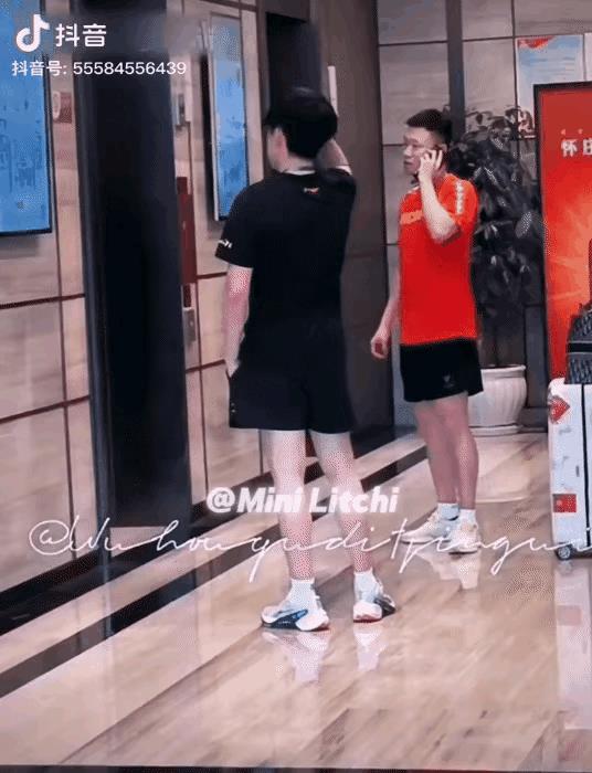 大头如此小心翼翼，之前觉得他边界感有点过，经过了美娜这件事，现在再看真的替