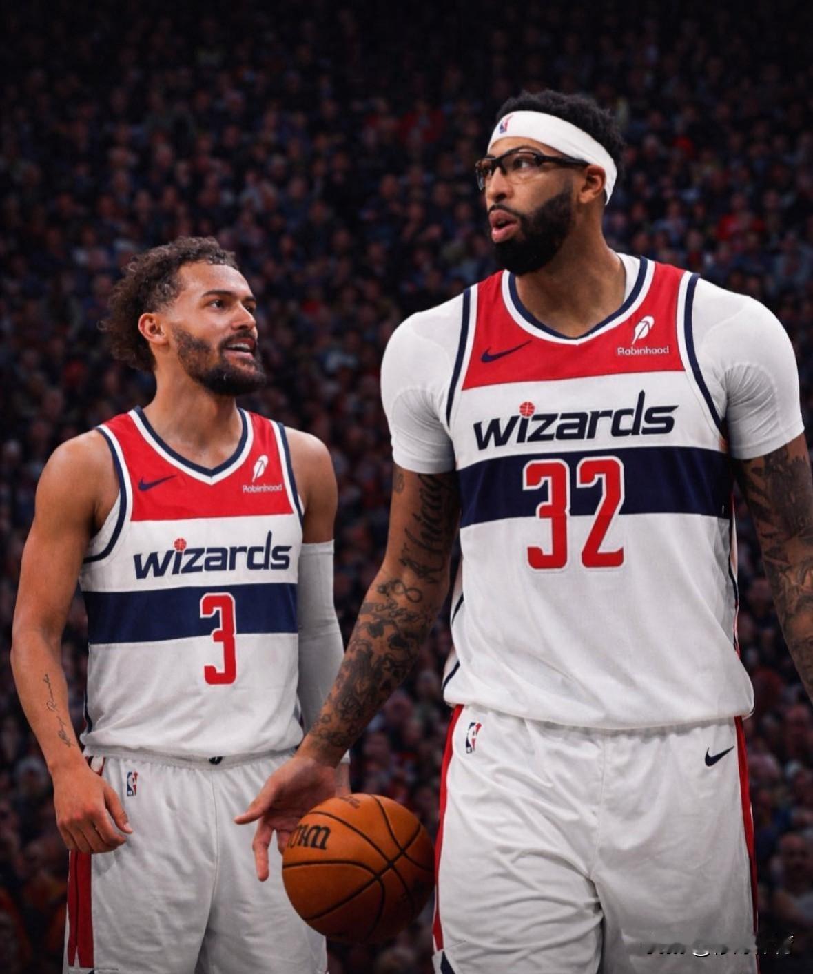 交易得到浓眉，奇才终于迎来最强首发阵容：1、控球后卫：特雷杨，27岁，身高1