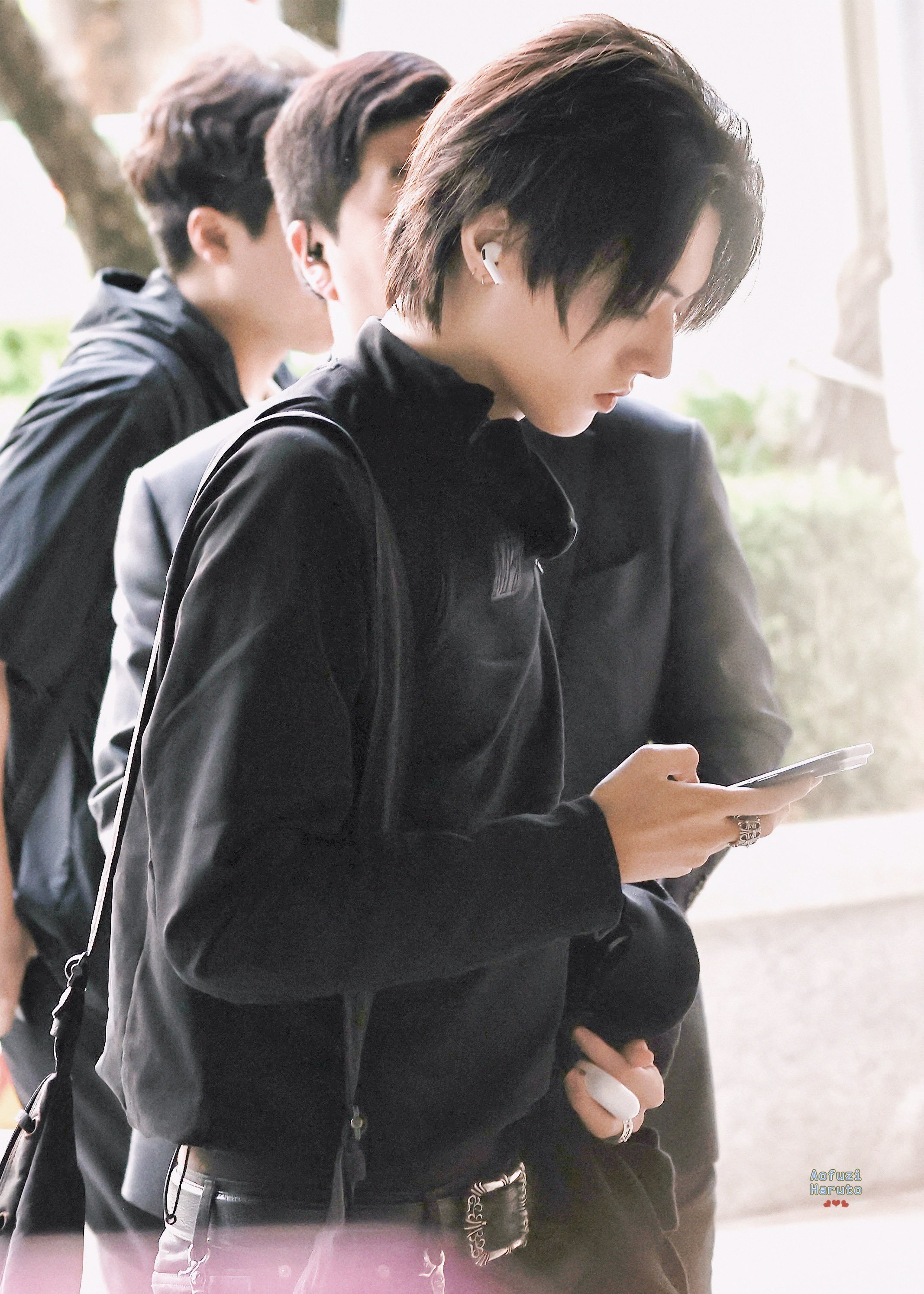 这是男神吧？？？©AOFUZI_HARUTO
